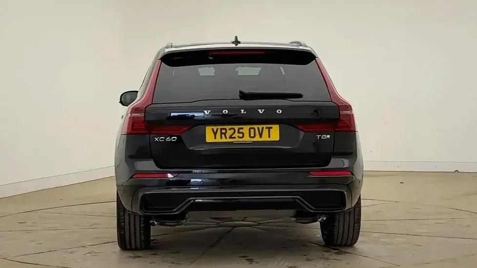 Used Volvo XC60 Ultra 455 HP (334 kW) 2025 Black SUV