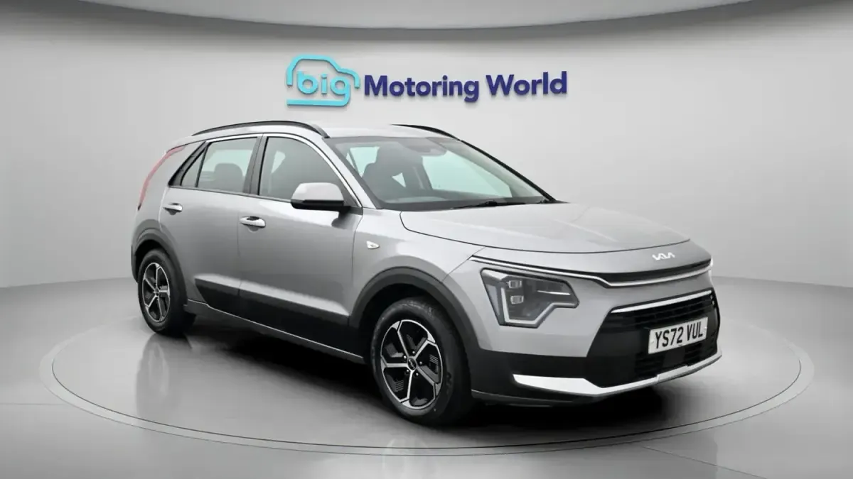 Gebraucht Kia Niro 141 PS (103 kW) 2023 SUV
