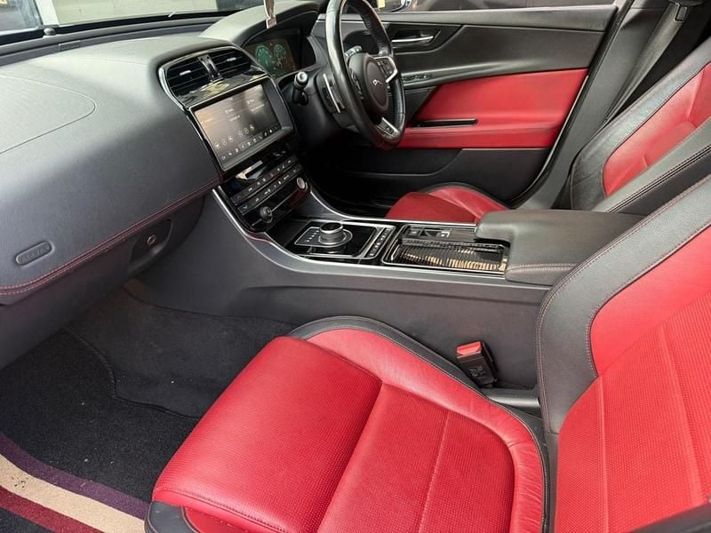 Used Jaguar XE R-Sport 2018 White Sedan