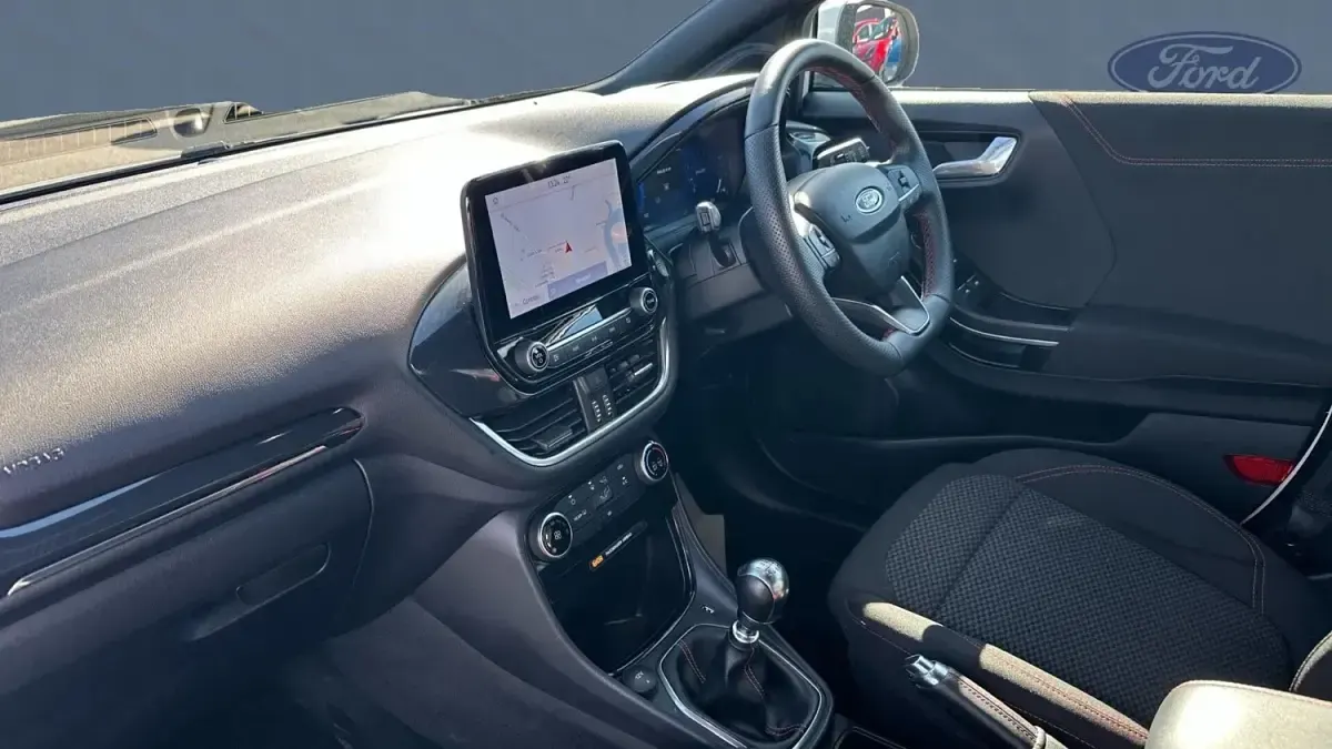 Begagnad Ford Puma ST-Line 2023 Vit SUV