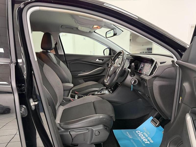 Used Vauxhall Grandland X GS Line 131 HP (96 kW) 2022 Black SUV