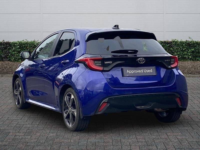 Used Toyota Yaris Hybrid 2025 Blue Hatchback