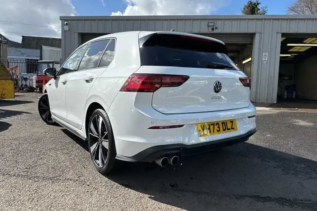 Używany VW Golf VIII 200 KM (147 kW) 2023