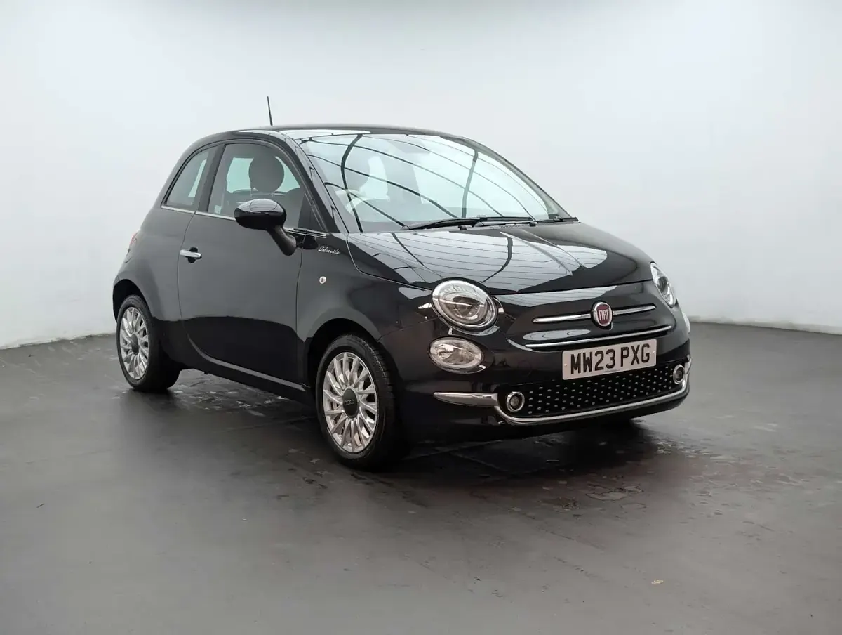 Used Fiat 500 Dolcevita 70 HP (51 kW) 2023 Black Hatchback
