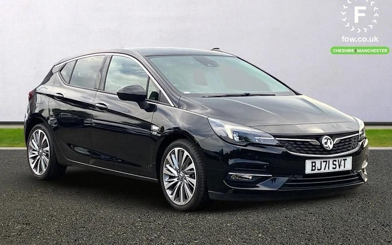 Black Used 2021 Vauxhall Astra Edition Hatchback | £11,599 (Good price) - Image 1/3