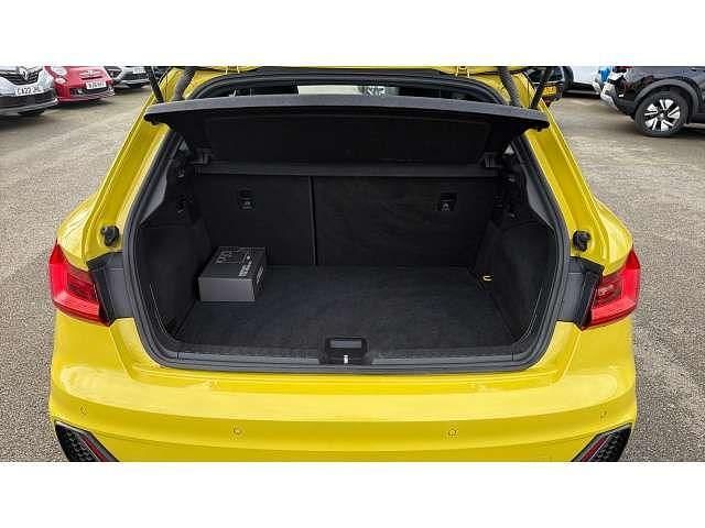 Used Audi A1 S-Line 95 HP (69 kW) 2022 Yellow SUV