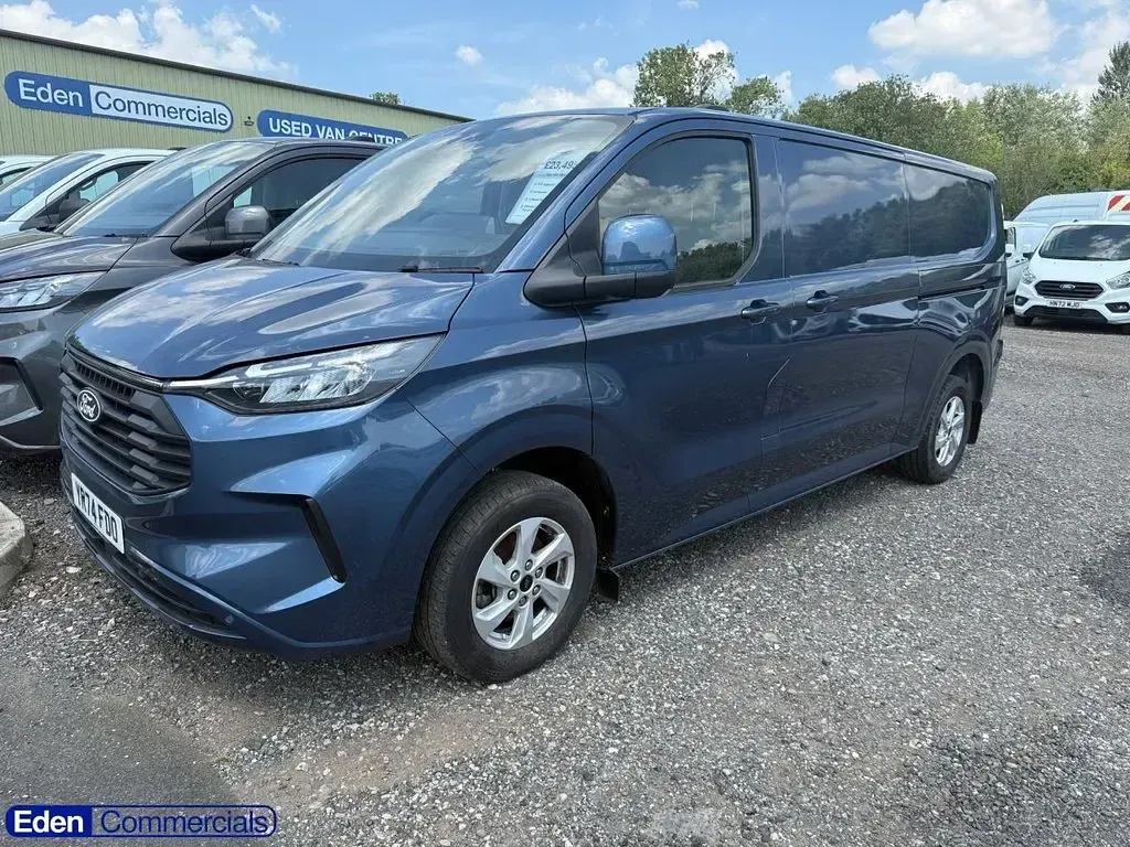 Used Ford Transit Custom Limited 136 HP (100 kW) 2024 Blue Van