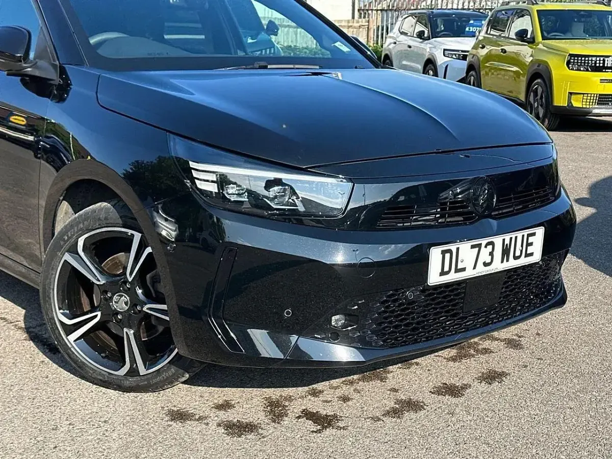 Used Vauxhall Corsa Ultimate 99 HP (72 kW) 2023 Black Hatchback