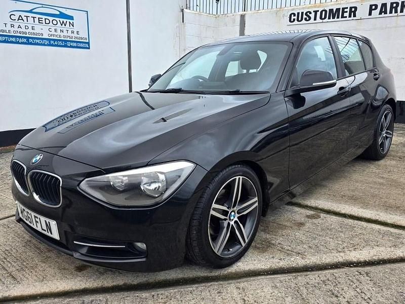 Black Used 2011 BMW 118 Sport Line Hatchback | £4,995 (Fair price) - Image 1/3