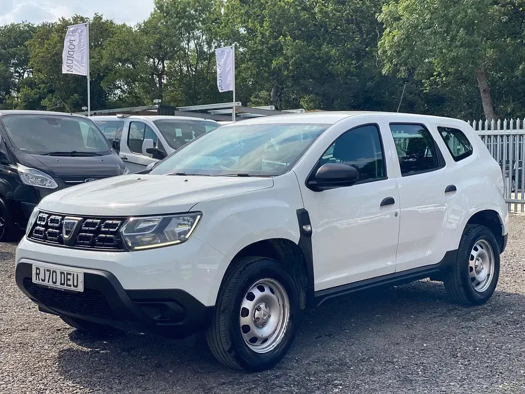 Used Dacia Duster Acces 100 HP (73 kW) 2020 White SUV