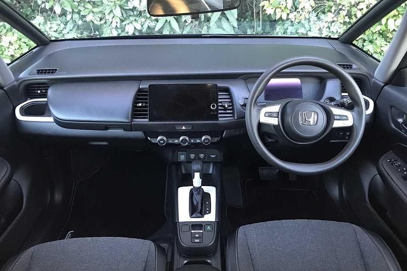 Used Honda Jazz Hybrid 109 HP (80 kW) 2022 Crystal black Hatchback