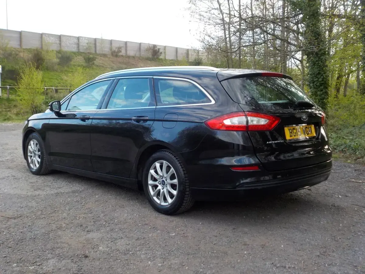 Used Ford Mondeo Zetec 2015 Black Estate