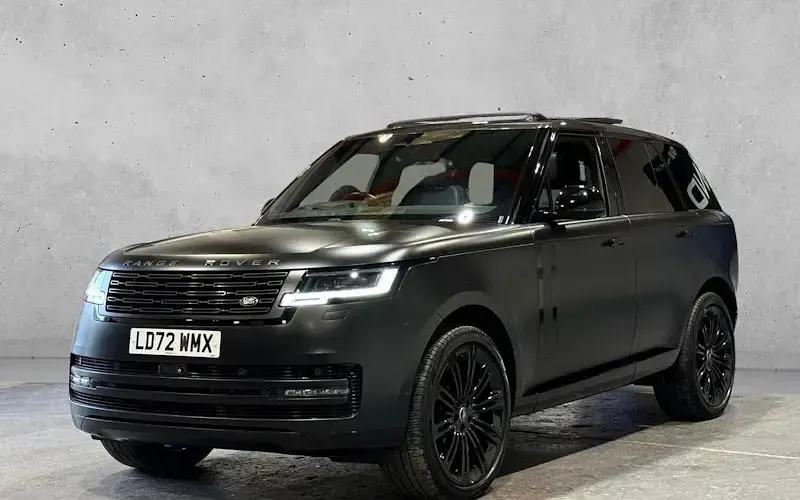 Used Land Rover Range Rover HSE 349 HP (256 kW) 2025 SUV