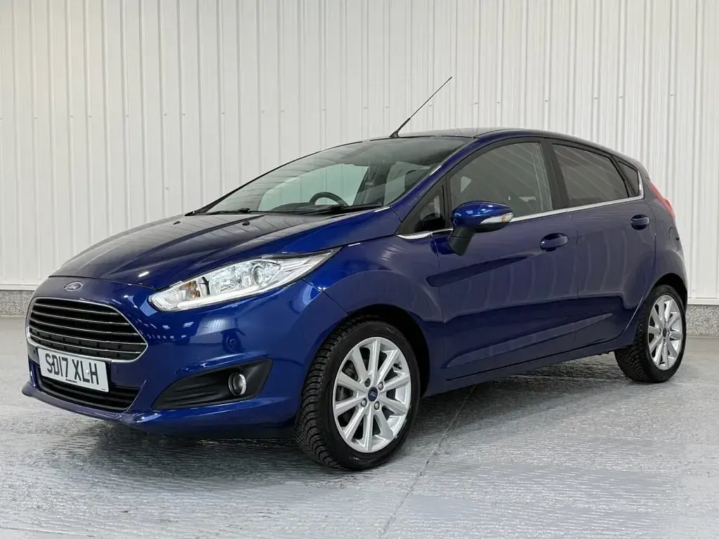 Used Ford Fiesta Titanium 2017 Blue Hatchback