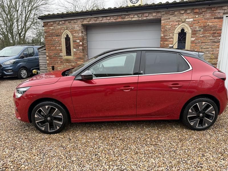 Used Vauxhall Corsa-e Elite 100 kW (136 HP) 2022 Red Hatchback