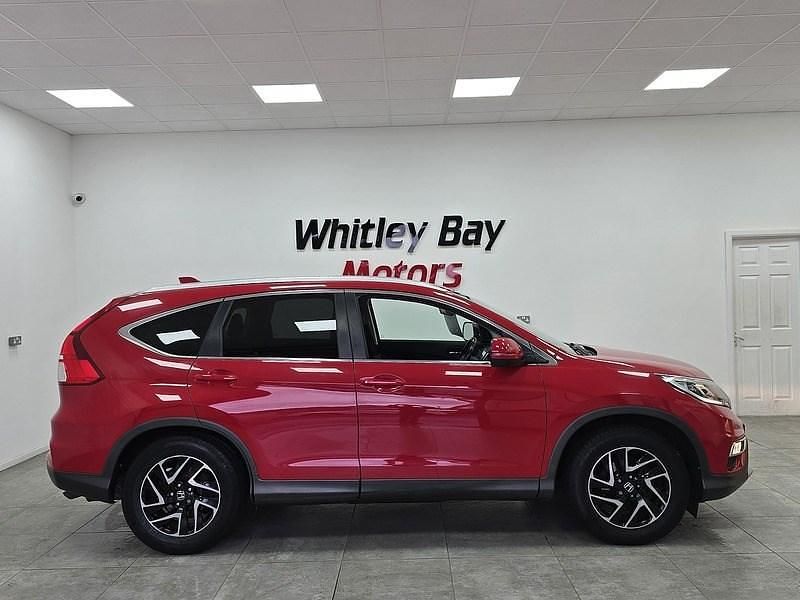 Used Honda CR-V SE Plus 2017 Red SUV