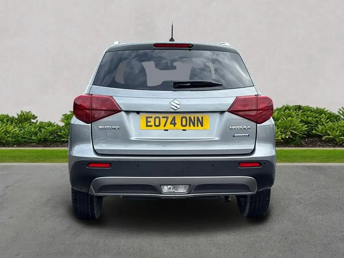 Usado Suzuki Vitara SZ-T 129 CV (94 kW) 2024 Gris SUV