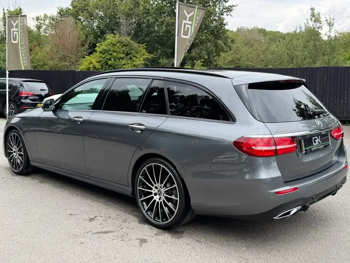 Used Mercedes E220 AMG line 194 HP (142 kW) 2019 Grey Estate