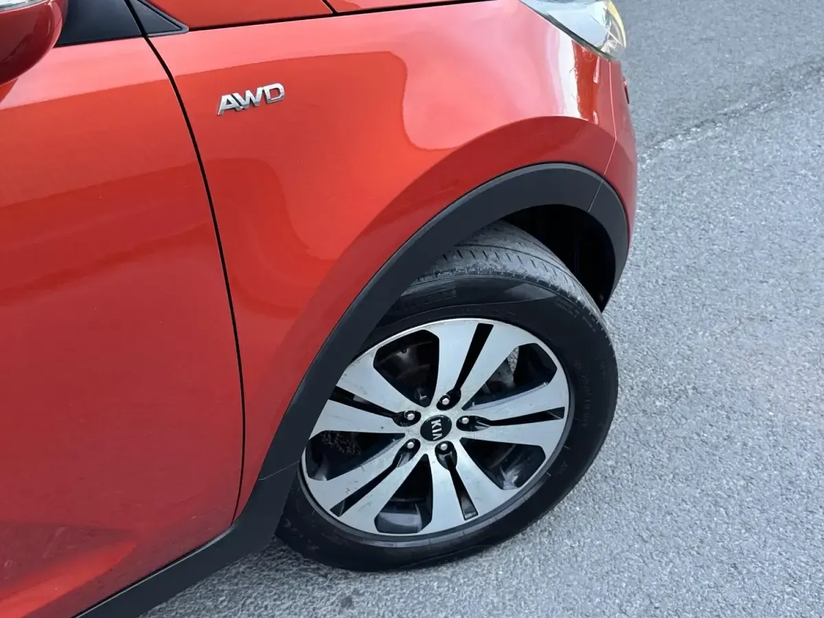 Used Kia Sportage 134 HP (98 kW) 2011 Orange SUV