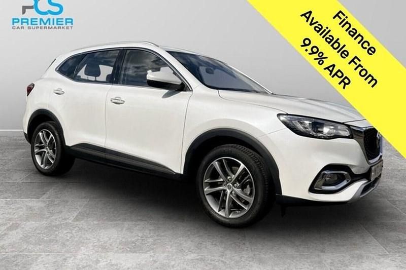 White Used 2022 MG HS Excite SUV | £13,395 (Fair price) - Image 1/1