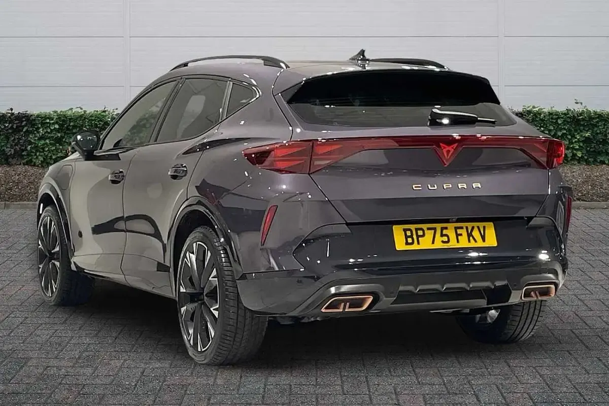Used Cupra Formentor VZ2 204 HP (150 kW) 2026 Dark void SUV