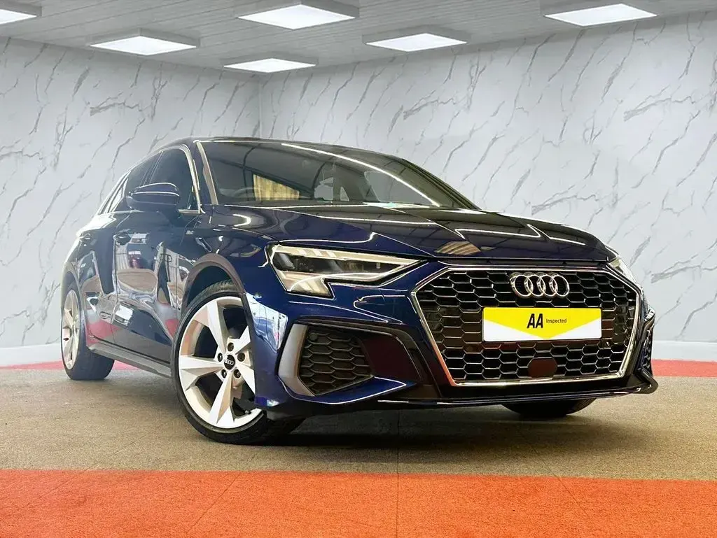 Used Audi A3 Sportback S-Line 150 HP (110 kW) 2023 Blue Hatchback