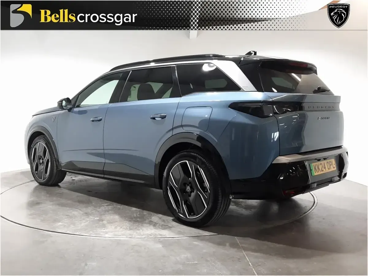 Used Peugeot e-5008 GT 152 kW (207 HP) 2024 Blue SUV