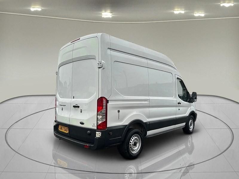 Usado Ford Transit 130 HP (95 kW) 2018 Branco Van