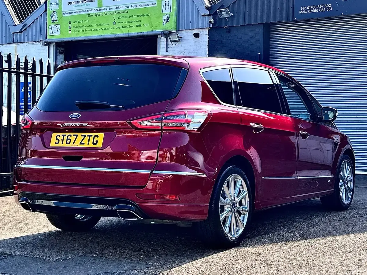 Used Ford S-MAX S 2018 Red MPV