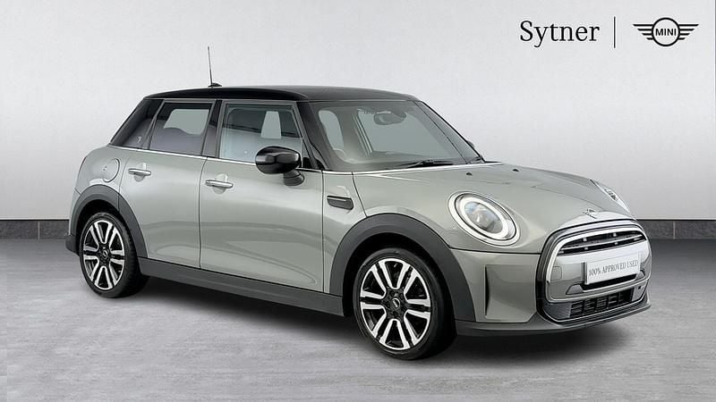 Grey Used 2022 Mini Cooper Exclusive Hatchback | £19,250 (A bit pricey) - Image 1/4
