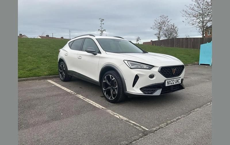 White Used 2022 Cupra Formentor SUV | £19,177 (Fair price) - Image 1/2