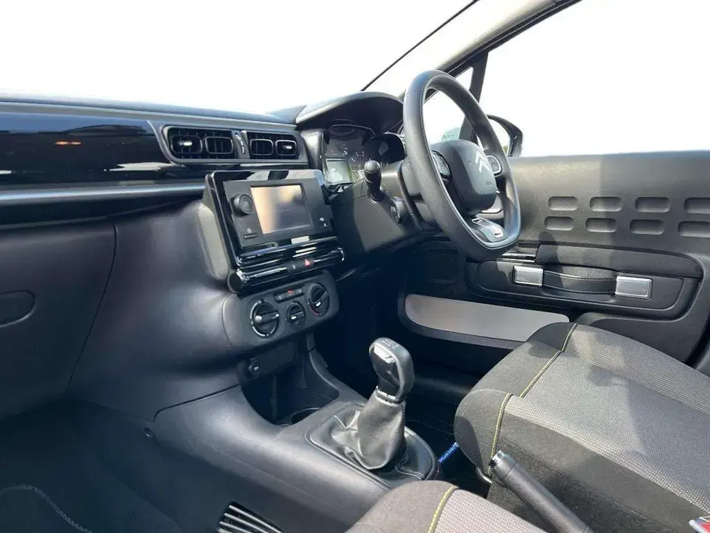 Gebraucht Citroën C3 PureTech 81 PS (59 kW) 2023 Grau Kleinwagen