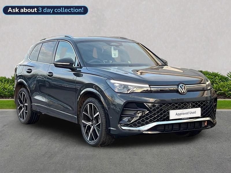 Grey New 2025 VW Tiguan R-line SUV | £37,071 (Expensive) - Image 1/4