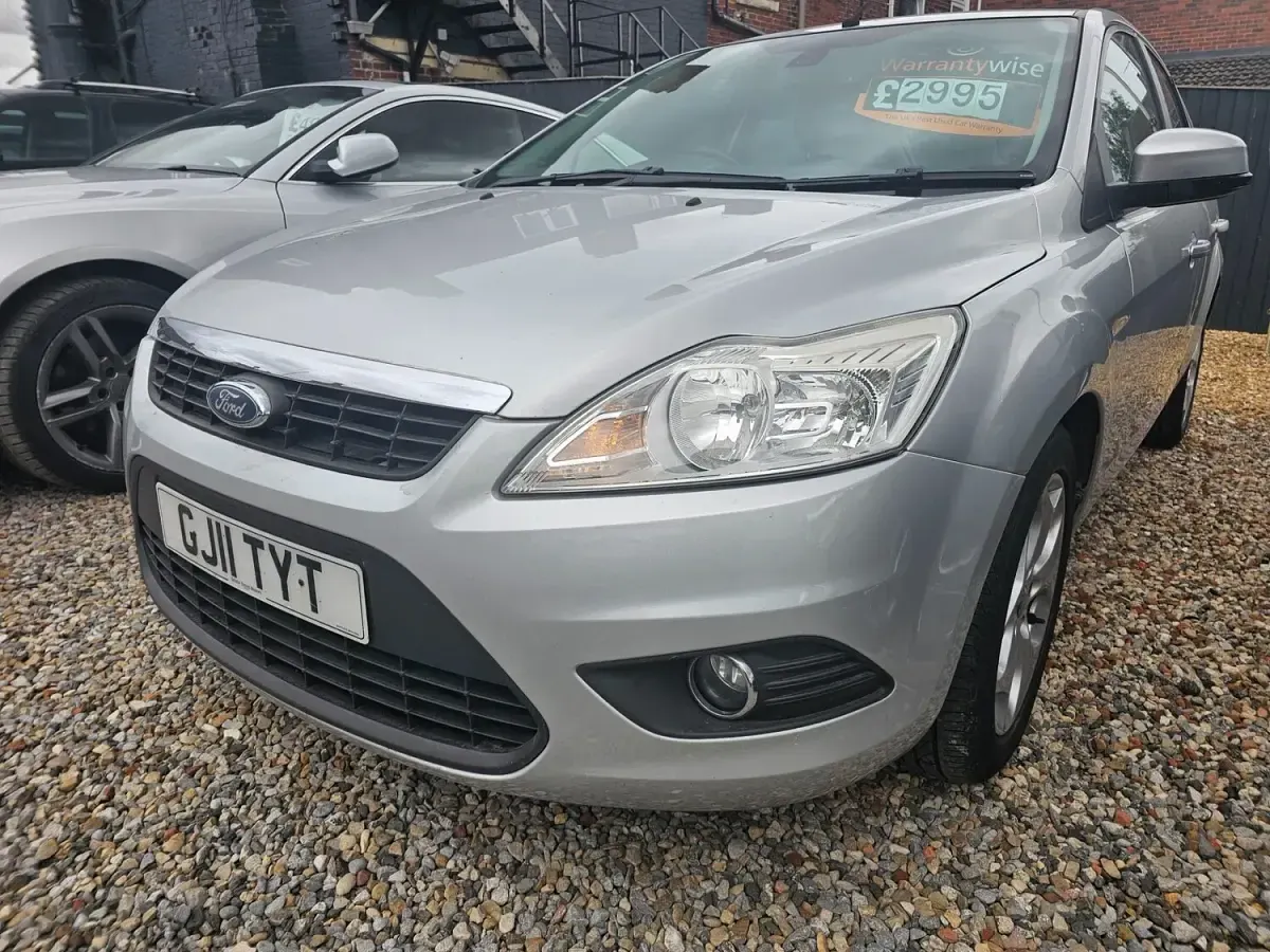 Used Ford Focus Sport 2011 Silver Hatchback