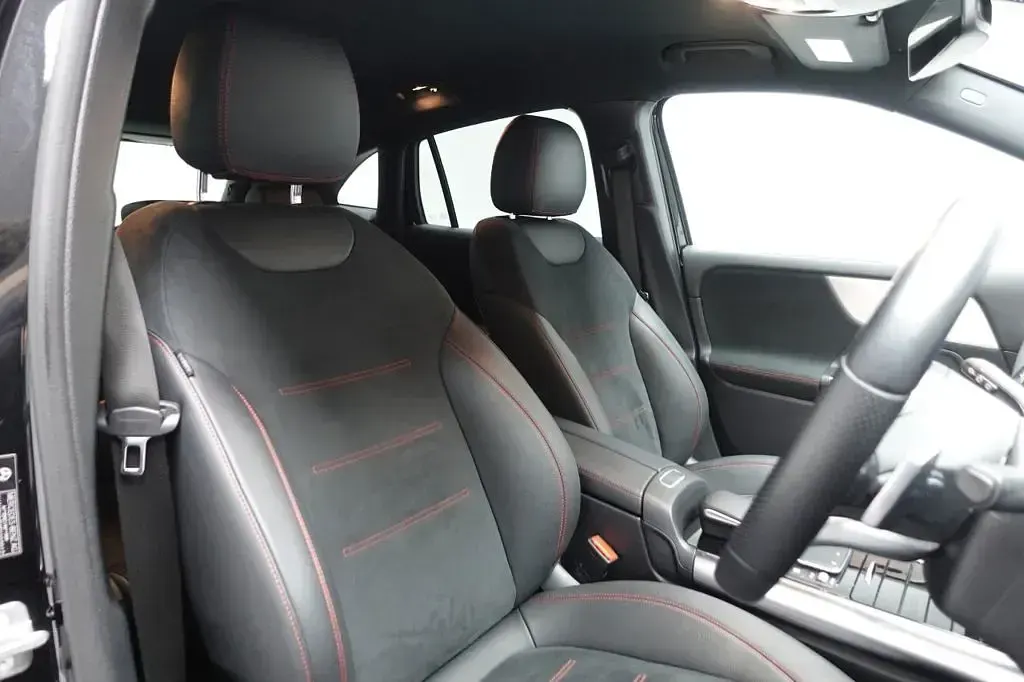 Used Mercedes EQA300 AMG line 167 kW (228 HP) 2023 Black SUV