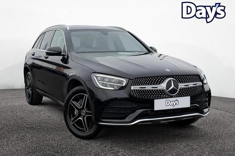 Used Mercedes GLC300 AMG line 2022