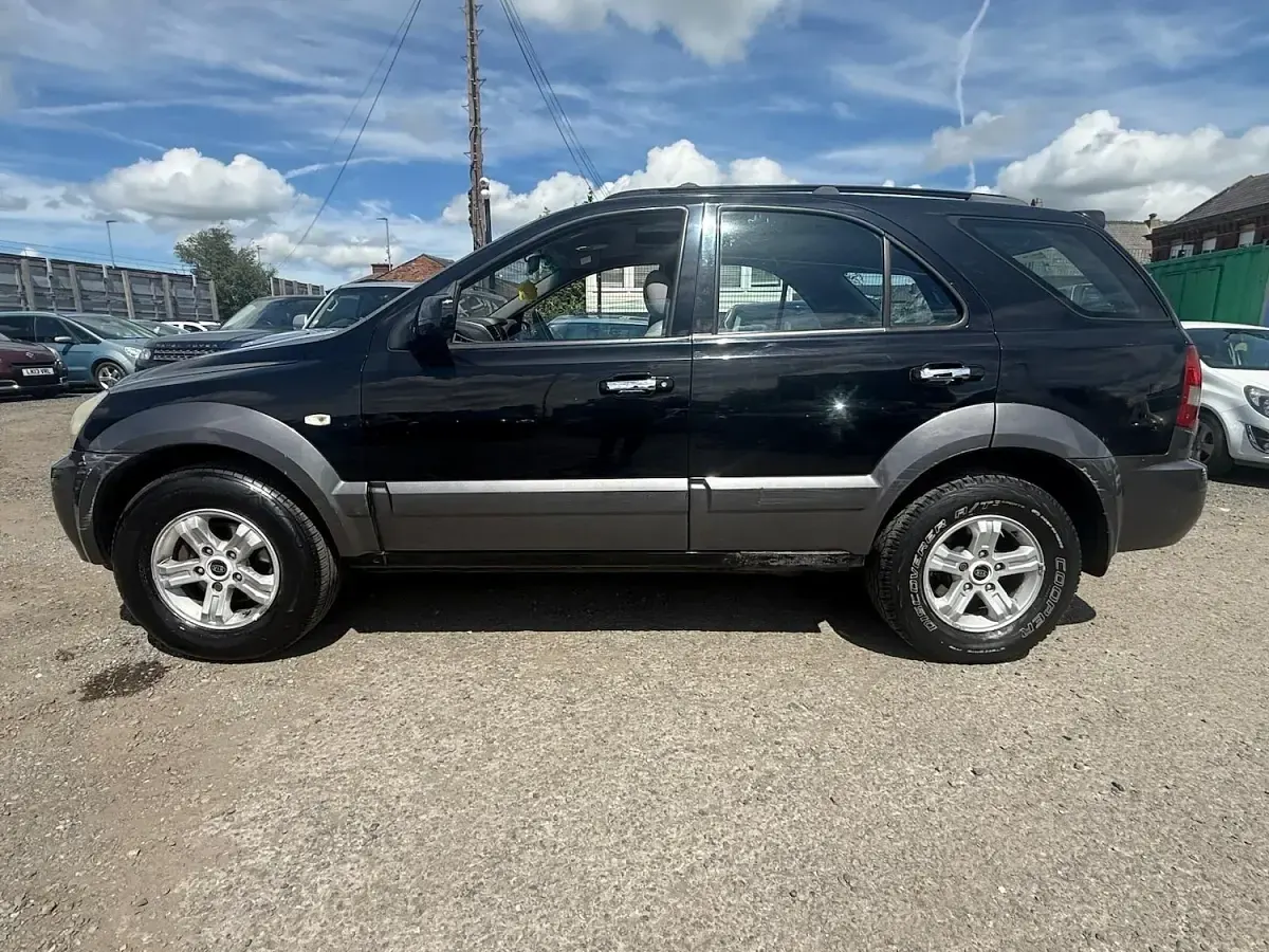 Used Kia Sorento 2005 Black SUV