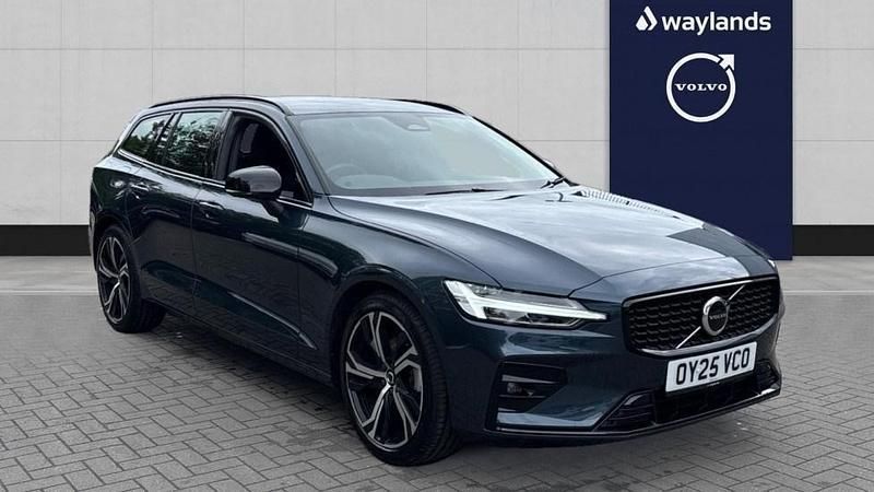 Blue Used 2025 Volvo V60 Plus Estate | £36,240 (Expensive) - Image 1/4