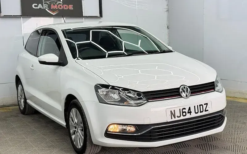 Used VW Polo SE 60 HP (44 kW) 2014 White Hatchback