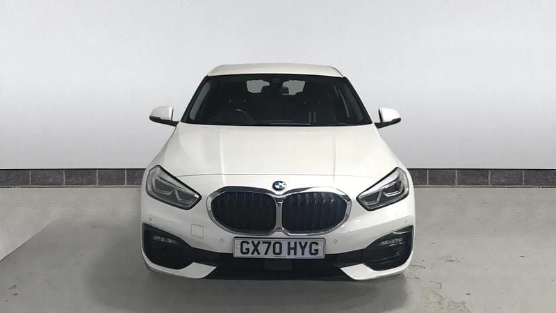 Used BMW 116 Sport Line 116 HP (85 kW) 2020 White Hatchback