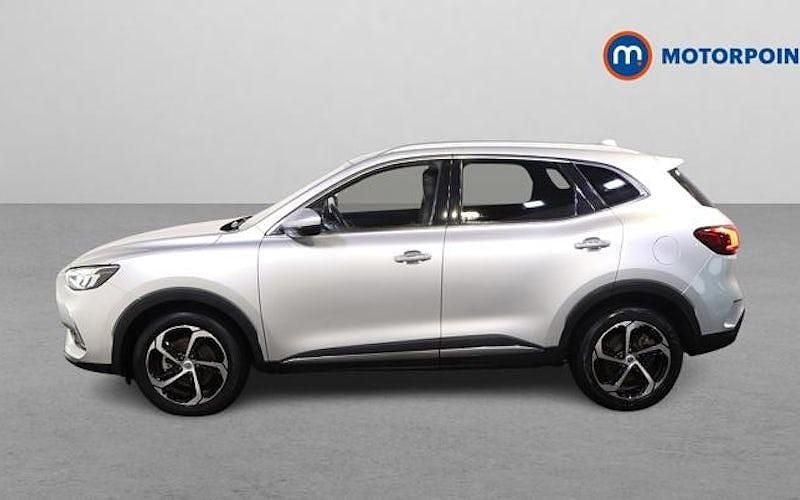 Usado MG HS Trophy 162 CV (119 kW) 2023 Plateado SUV