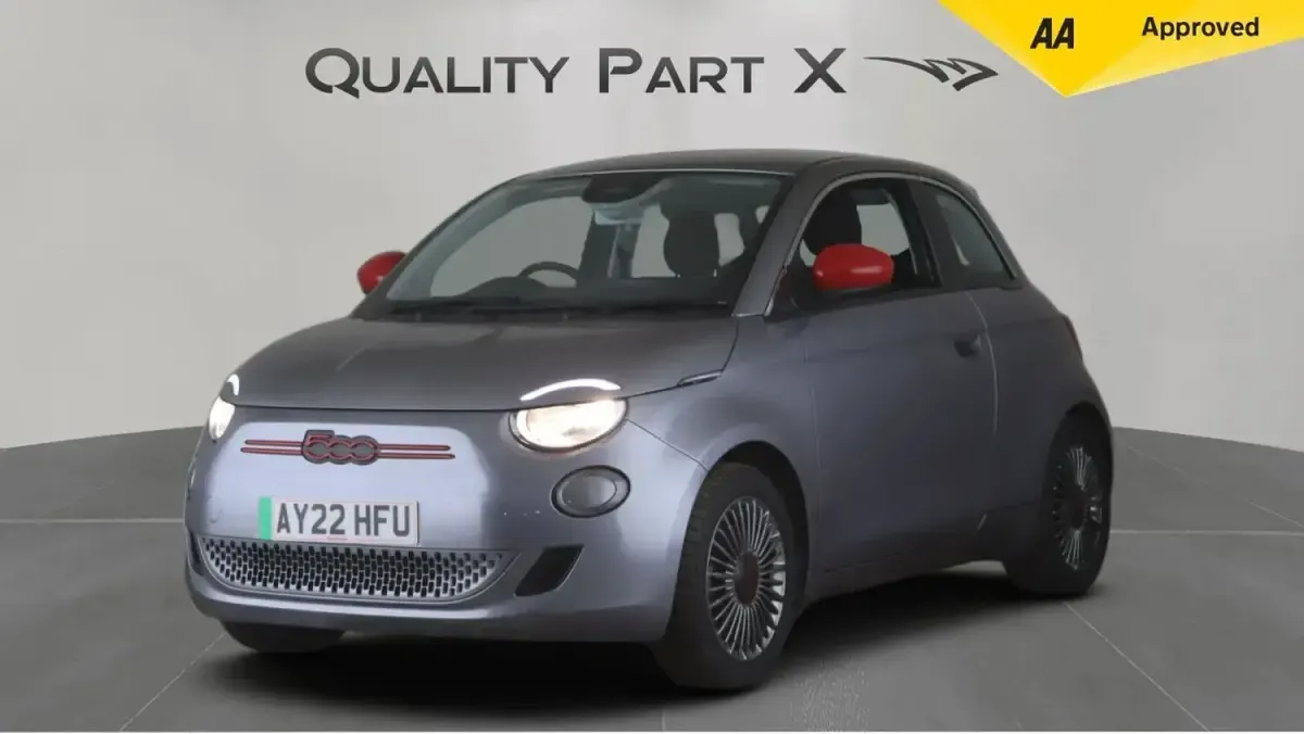 Used Fiat 500e Red 86 kW (118 HP) 2022 Grey Hatchback