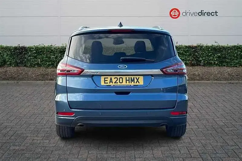 Used Ford S-MAX Titanium 150 HP (110 kW) 2020 Blue MPV