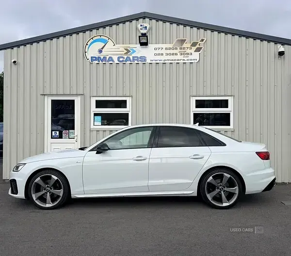 Used Audi A4 Black Edition 136 HP (100 kW) 2019 White Sedan
