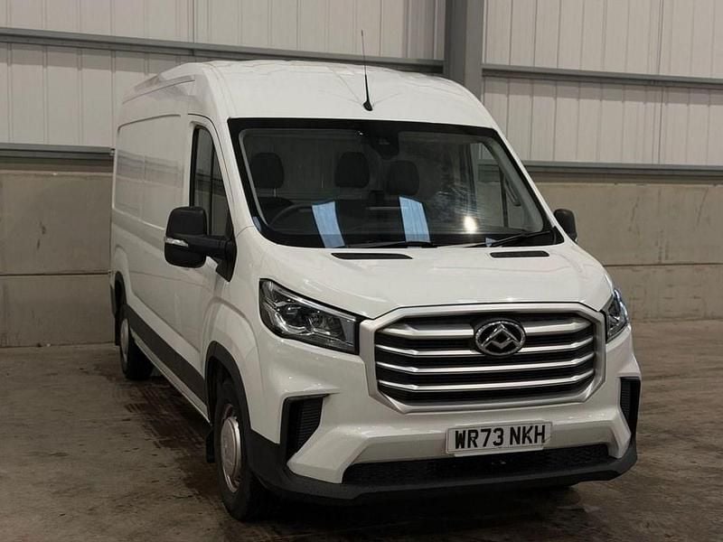 Used Maxus V90 163 HP (119 kW) 2023 White Van