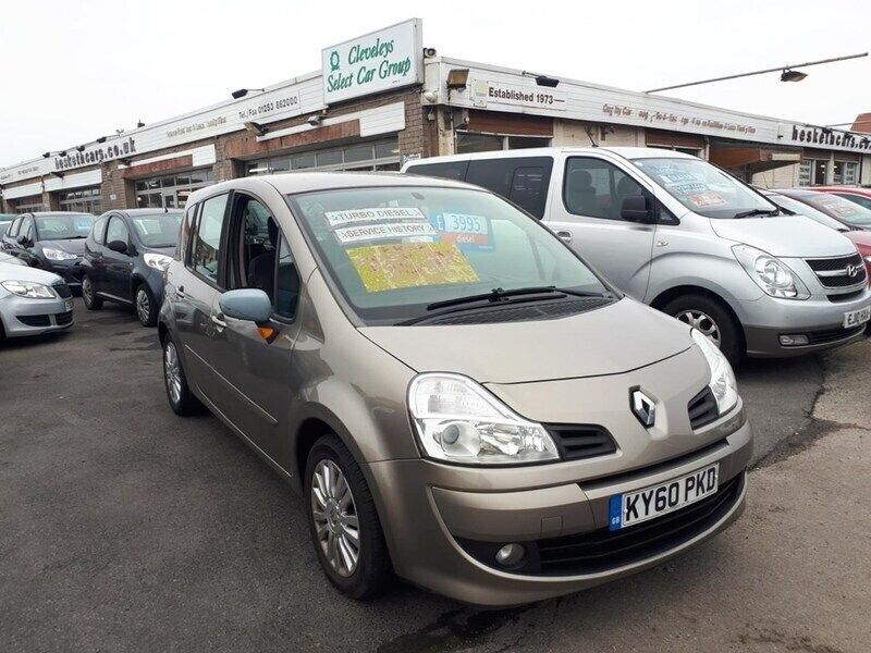 Used Renault Modus Dynamique 86 HP (63 kW) 2010 Beige MPV