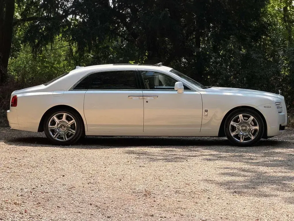 Used Rolls Royce Ghost 563 HP (414 kW) 2012 Blue Sedan