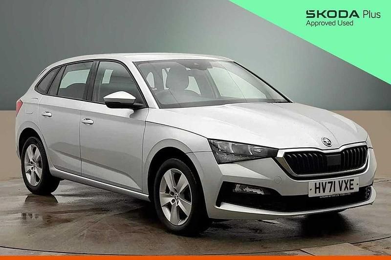 Used Skoda 110 R SE 81 HP (59 kW) 2022 Brilliant silver metallic Estate