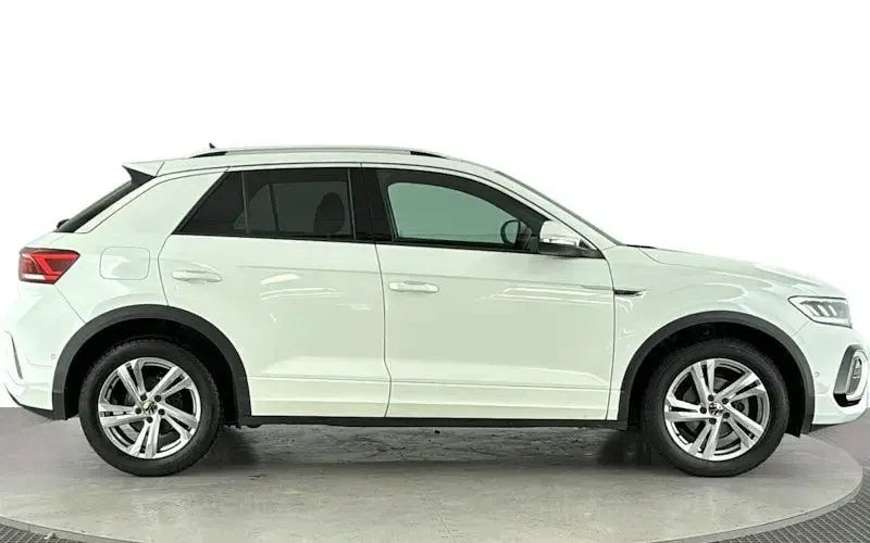 Used VW T-Roc R-line 150 HP (110 kW) 2025 SUV