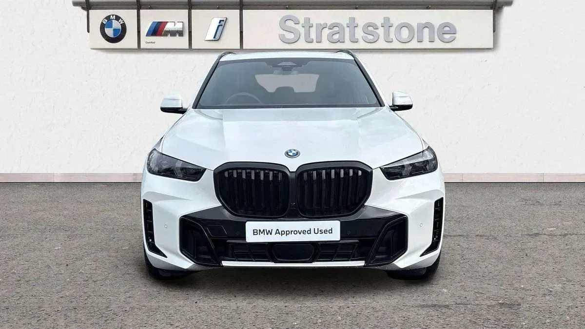 Used BMW X5 M Sport 482 HP (354 kW) 2026 White SUV